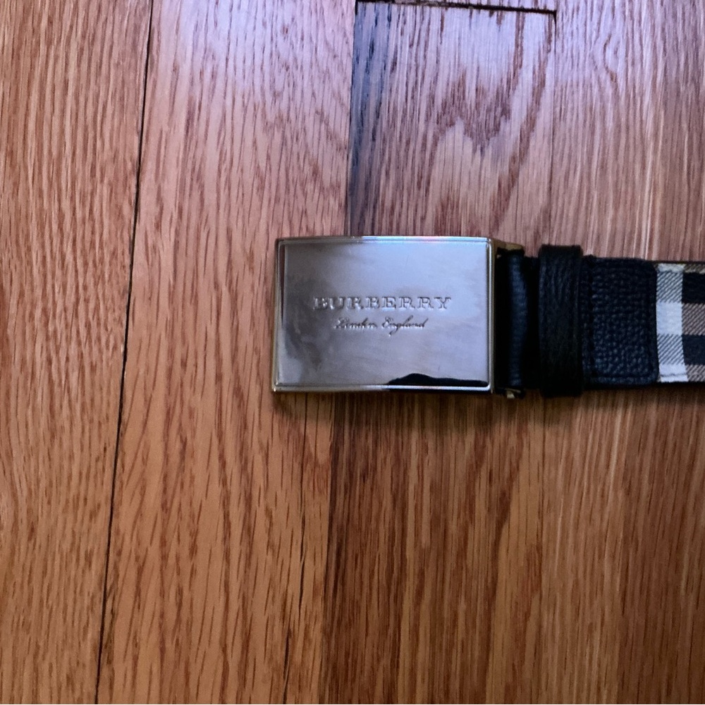 Mens Burberry Check Belt with Silver Plaque
